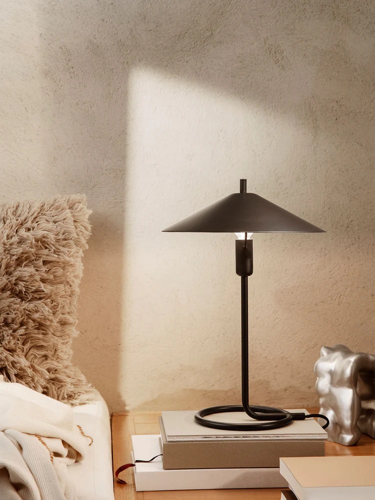 Filo Table Lamp