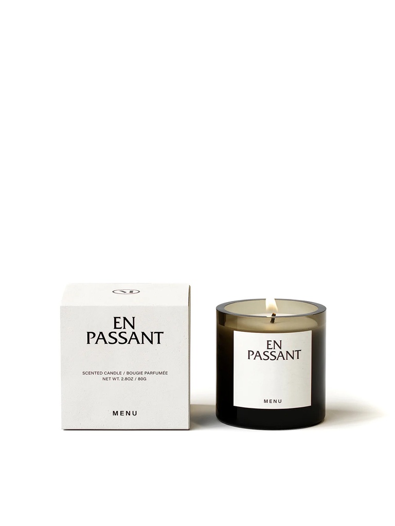 Olfacte Scented Candle, En Passant