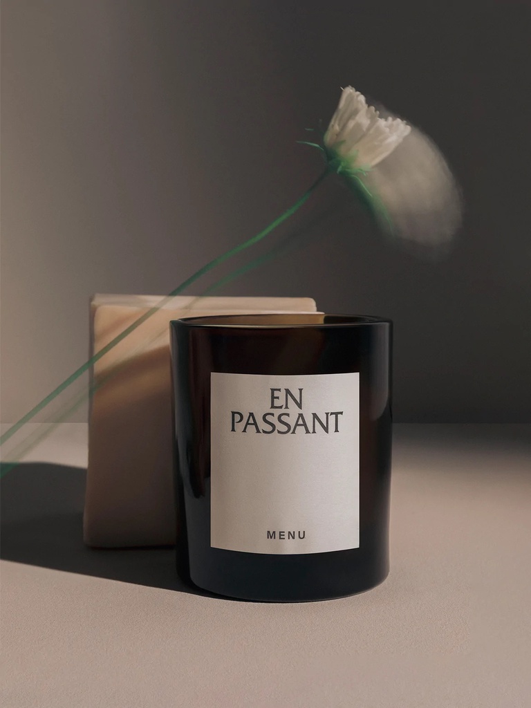 Olfacte Scented Candle, En Passant