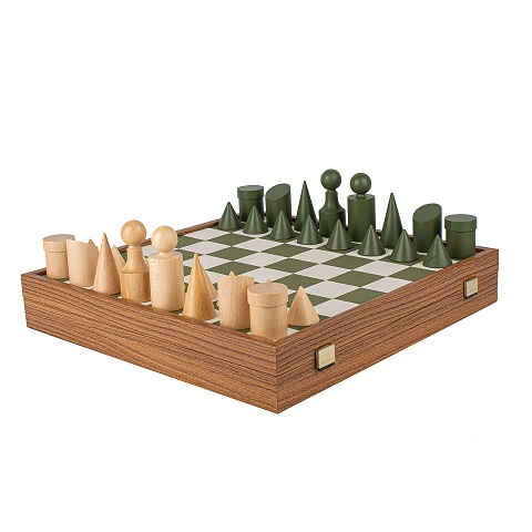 Chess, Bauhaus Style Set Green &amp; White