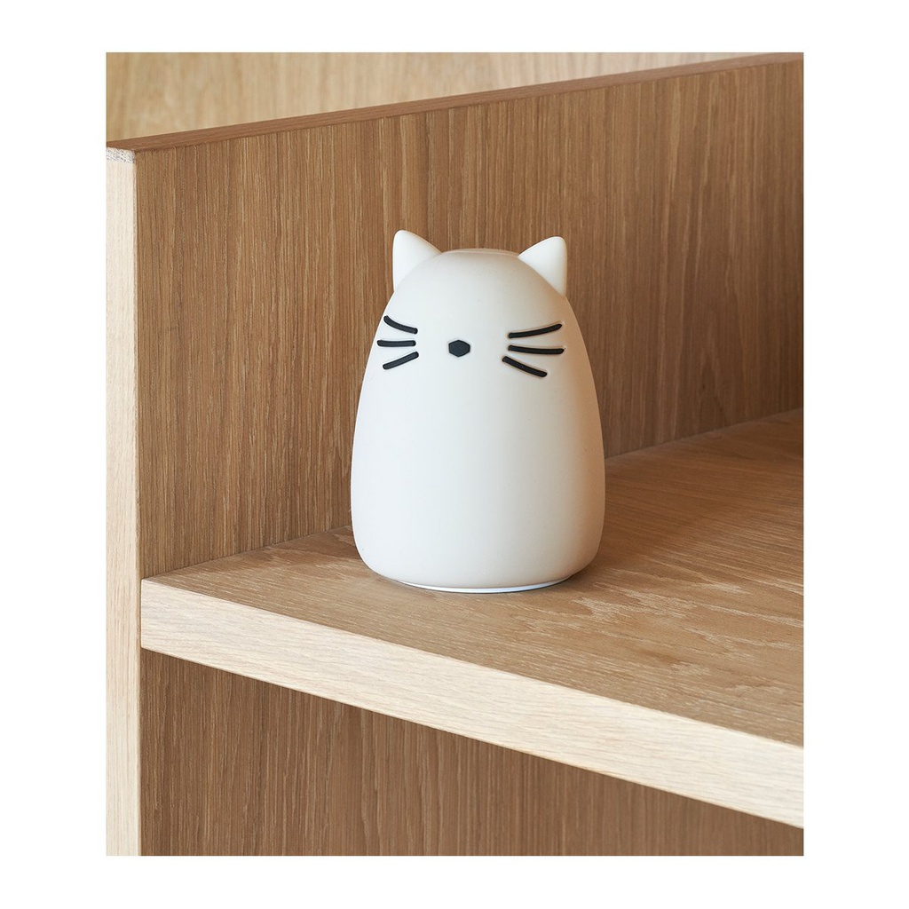 Winston Night Light, Cat