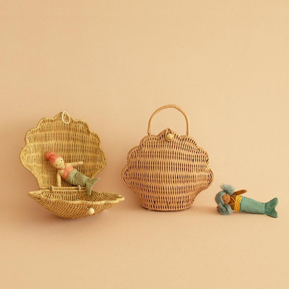 Rattan Shell Bag