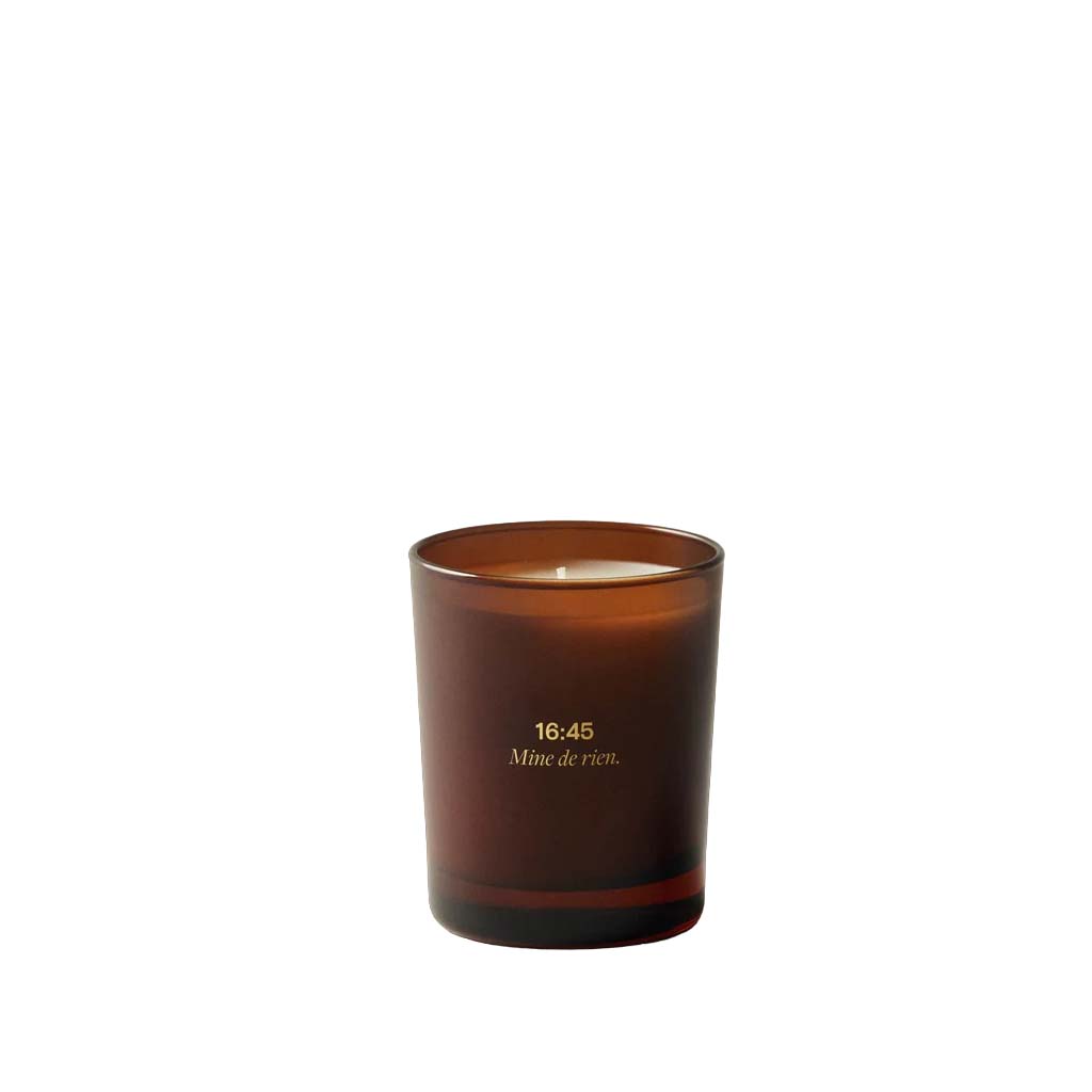 16:45 Scented Candle