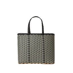 [FSPR00100] Trama, Small
